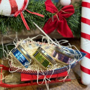 Coffret : Rillettes aux Deux Saumons, Rillettes de Maigre au Citron, Mousse de Homard au Cognac