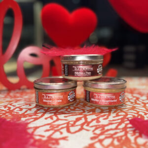 Coffret Saint-Valentin : Rillettes de Thon au Piment d'Espelette, Mousse de Crabe à la Tomate, Rillettes de Rouget Barbet à la Tomate